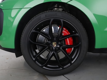 Used Porsche Macan 2023 for sale - 75528261: Photo