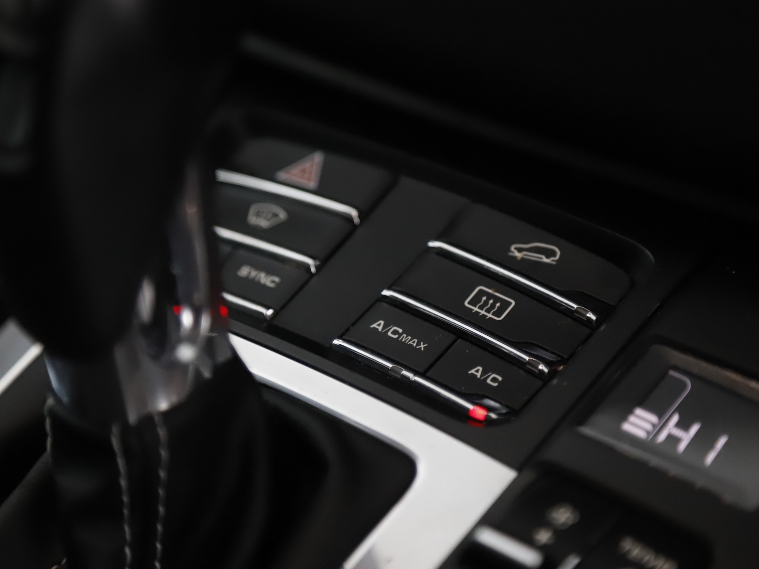 Used Porsche Macan 2017 for sale - 76344985: Photo 14