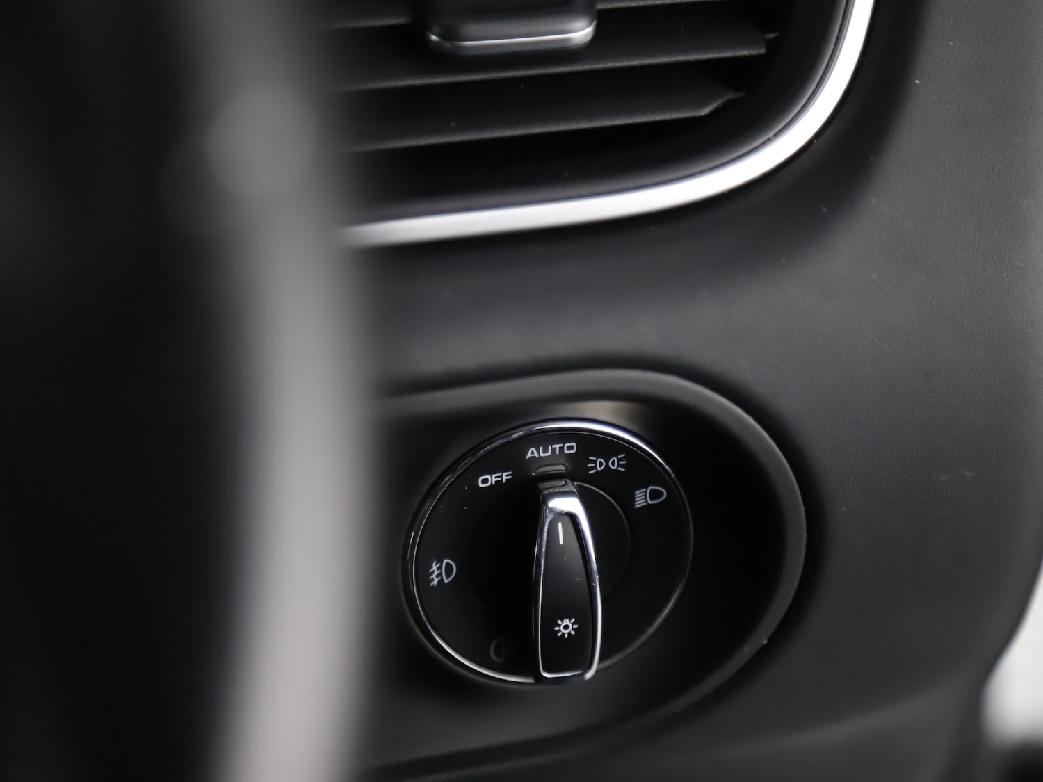 Used Porsche Macan 2017 for sale - 76344985: Photo 16