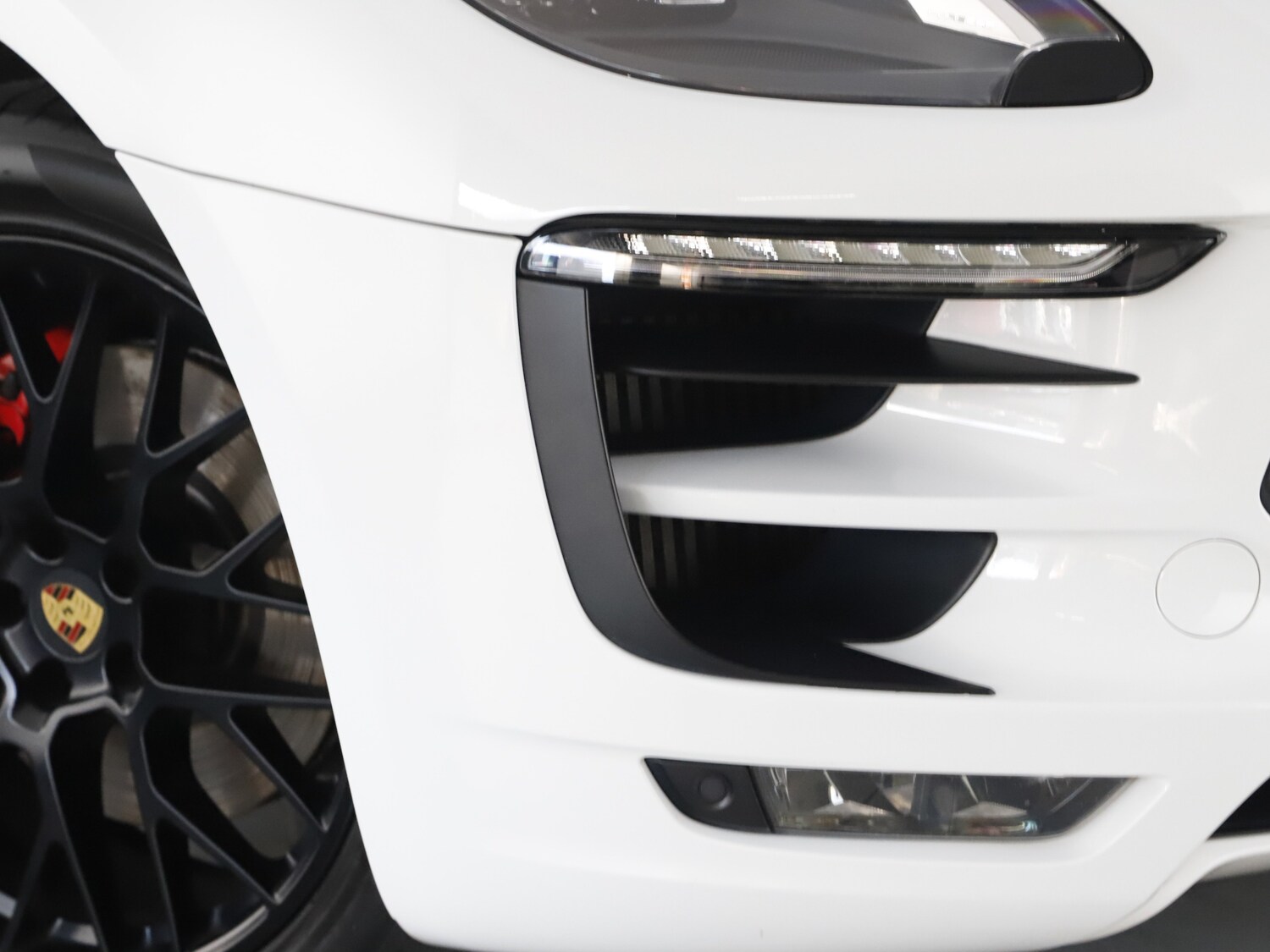 Used Porsche Macan 2017 for sale - 76344985: Photo 19