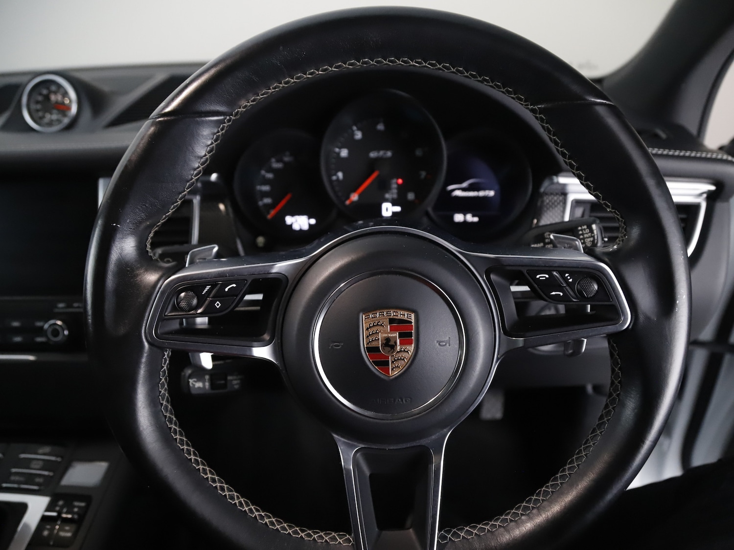 Used Porsche Macan 2017 for sale - 76344985: Photo 33