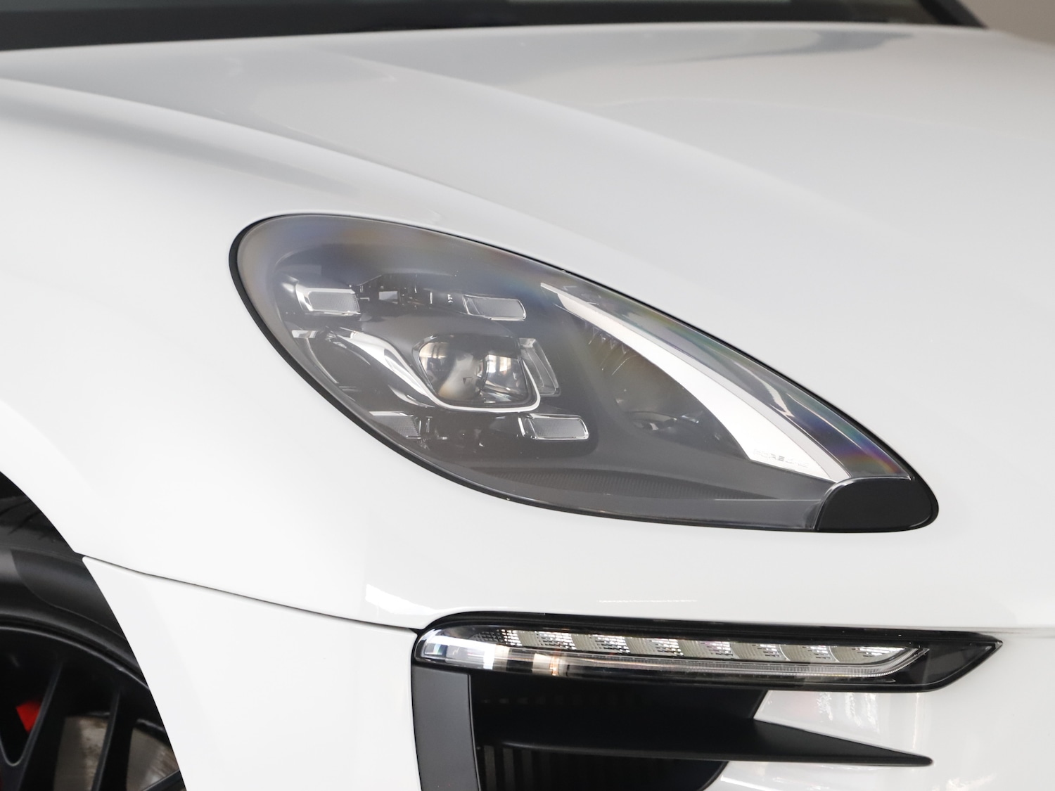 Used Porsche Macan 2017 for sale - 76344985: Photo 38