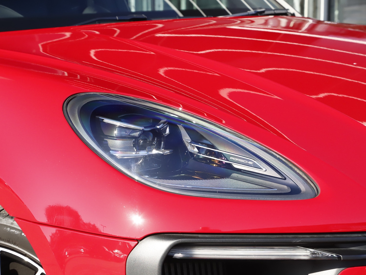 Used Porsche Macan 2023 for sale - 77836184: Photo 11