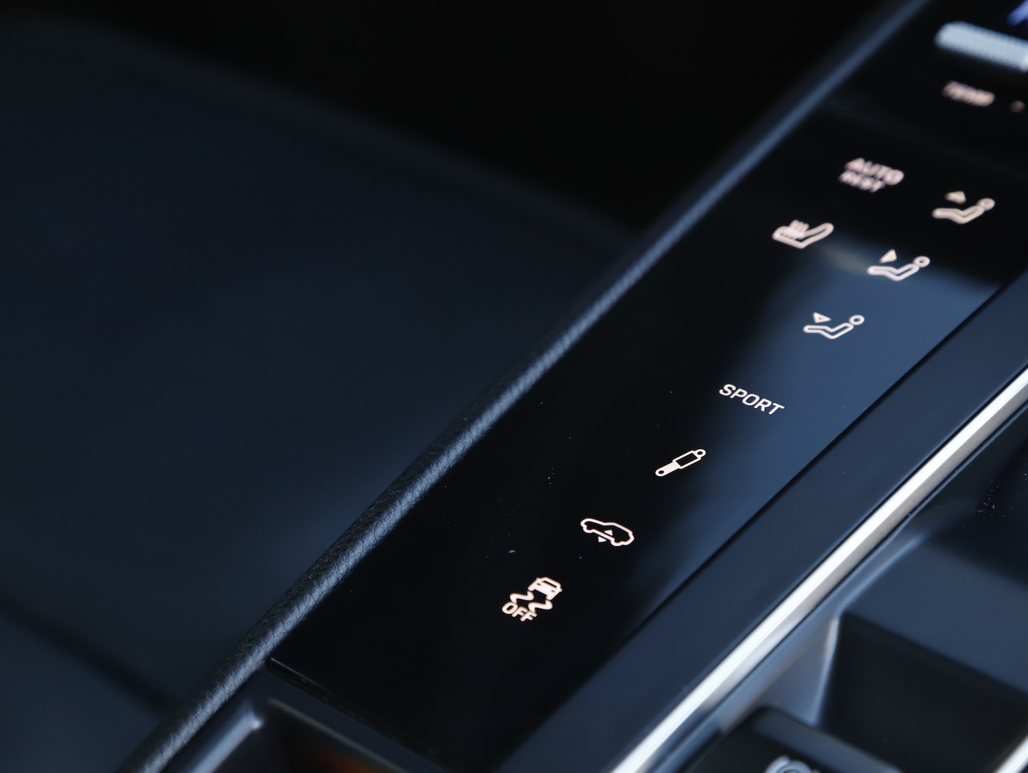 Used Porsche Macan 2023 for sale - 77836184: Photo 37