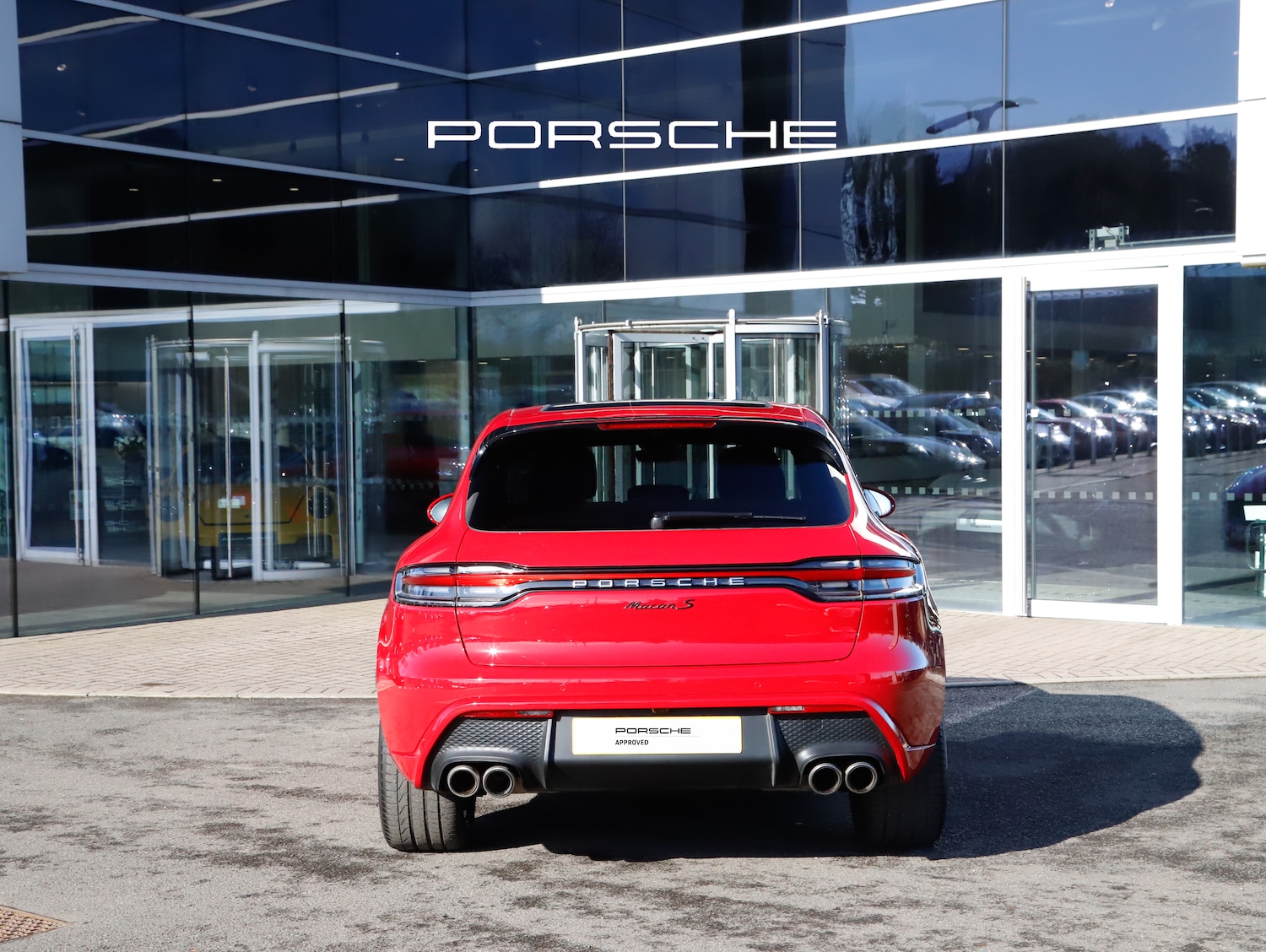 Used Porsche Macan 2023 for sale - 77836184: Photo 8