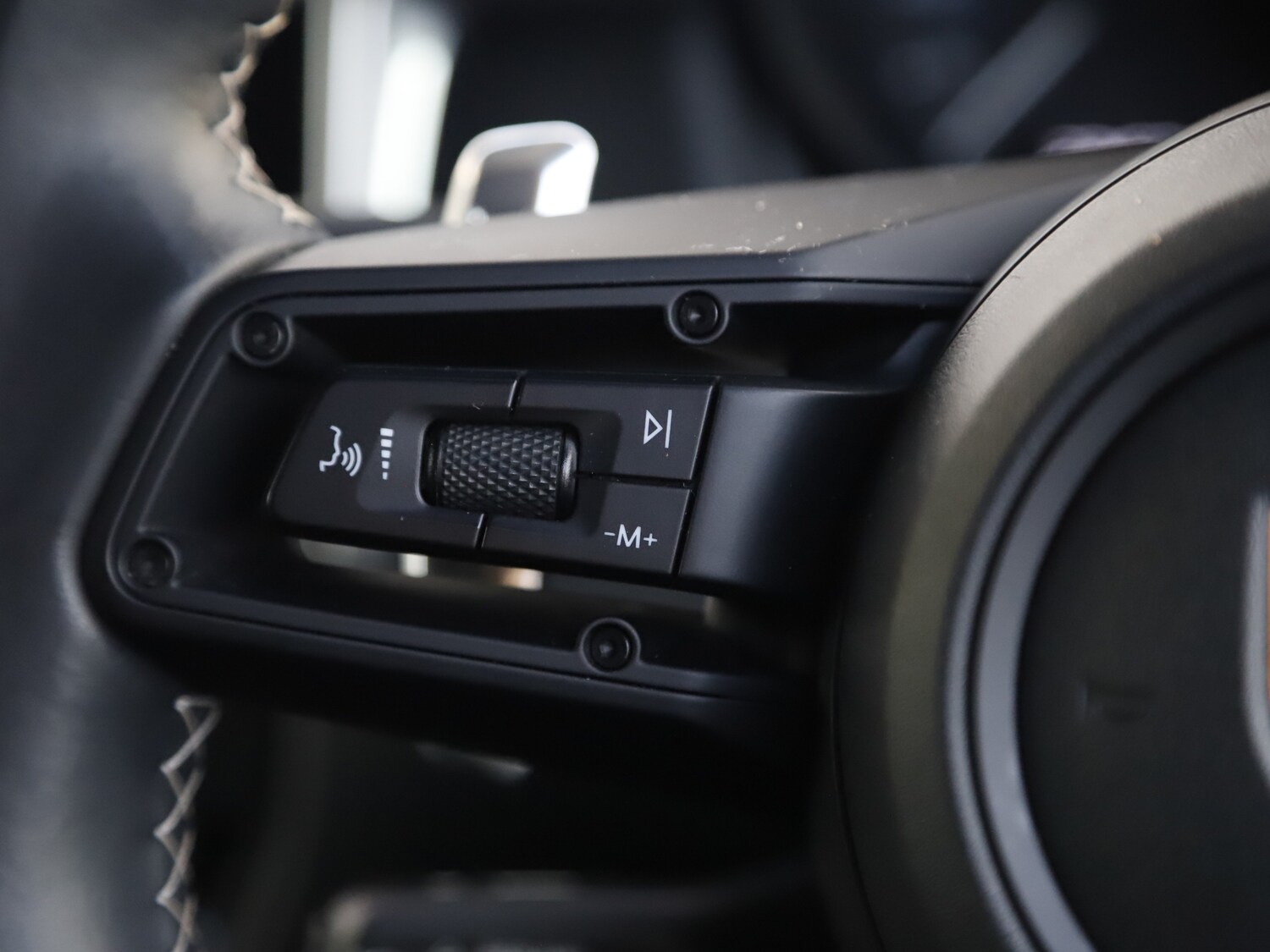 Used Porsche Macan 2022 for sale - 76711907: Photo 21