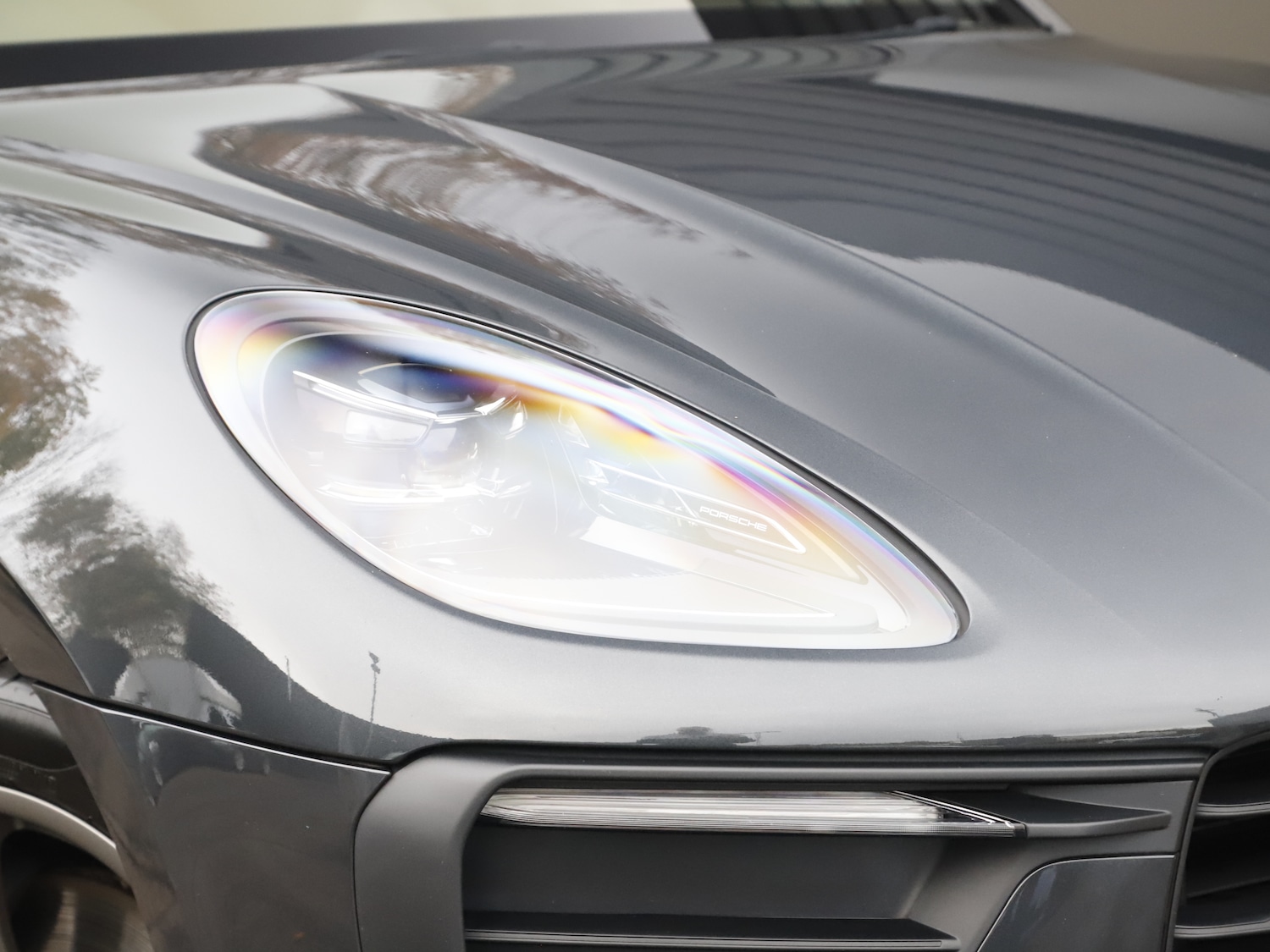 Used Porsche Macan 2023 for sale - 76344983: Photo 12