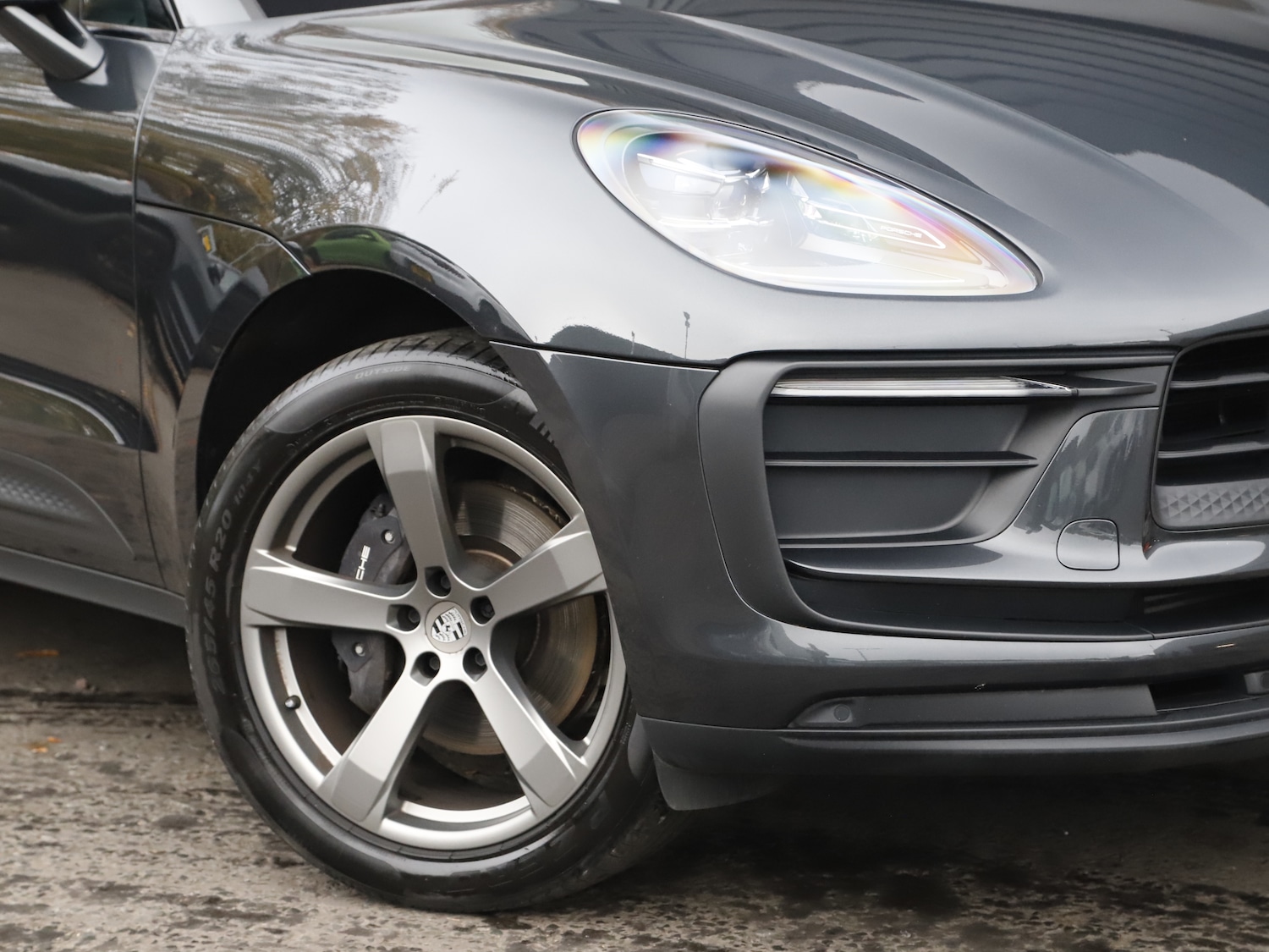 Used Porsche Macan 2023 for sale - 76344983: Photo 16