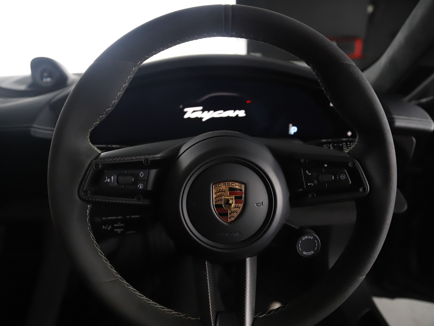 Used Porsche Taycan 2022 for sale - 76184802: Photo 26