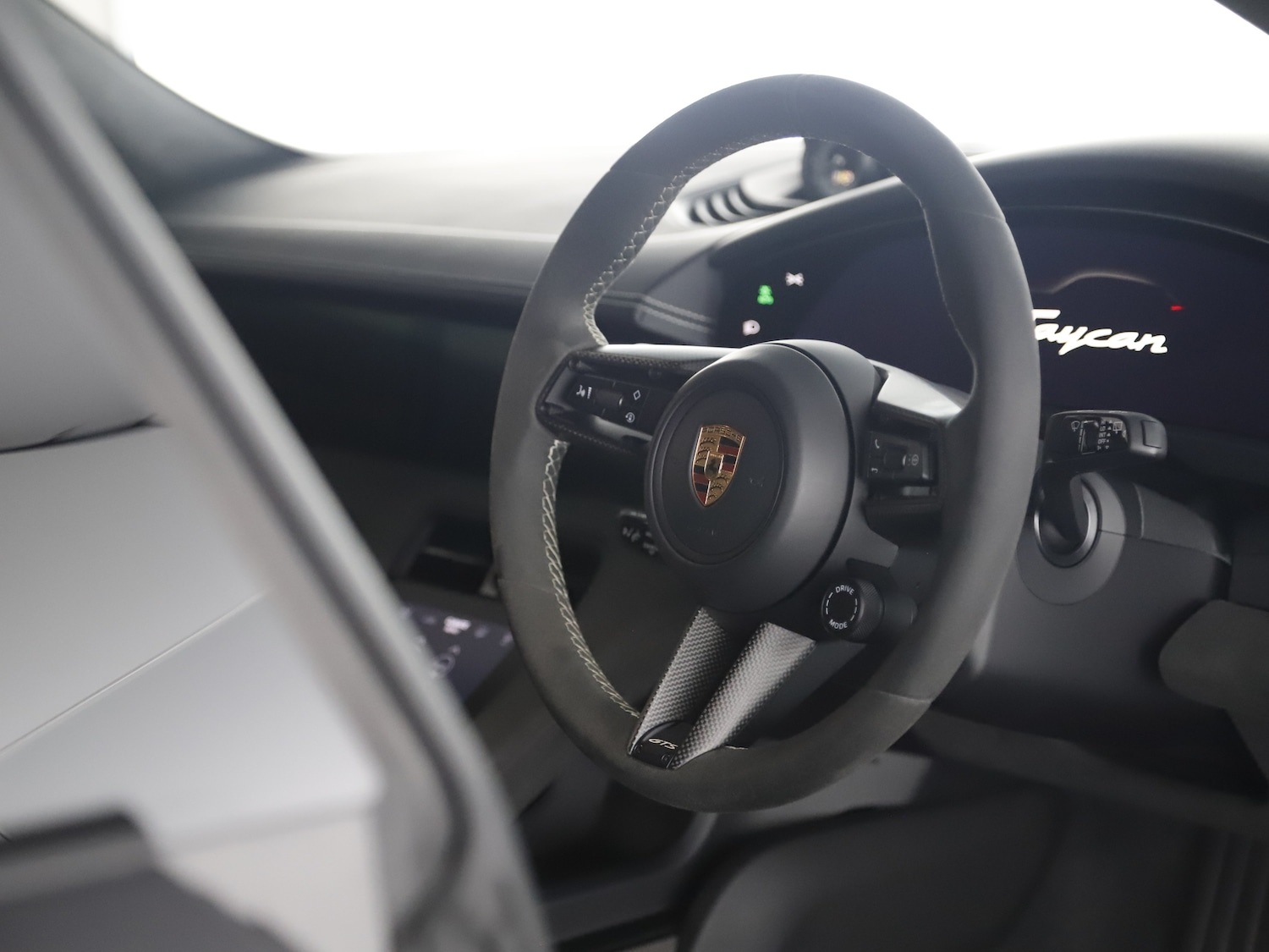 Used Porsche Taycan 2022 for sale - 76184802: Photo 34