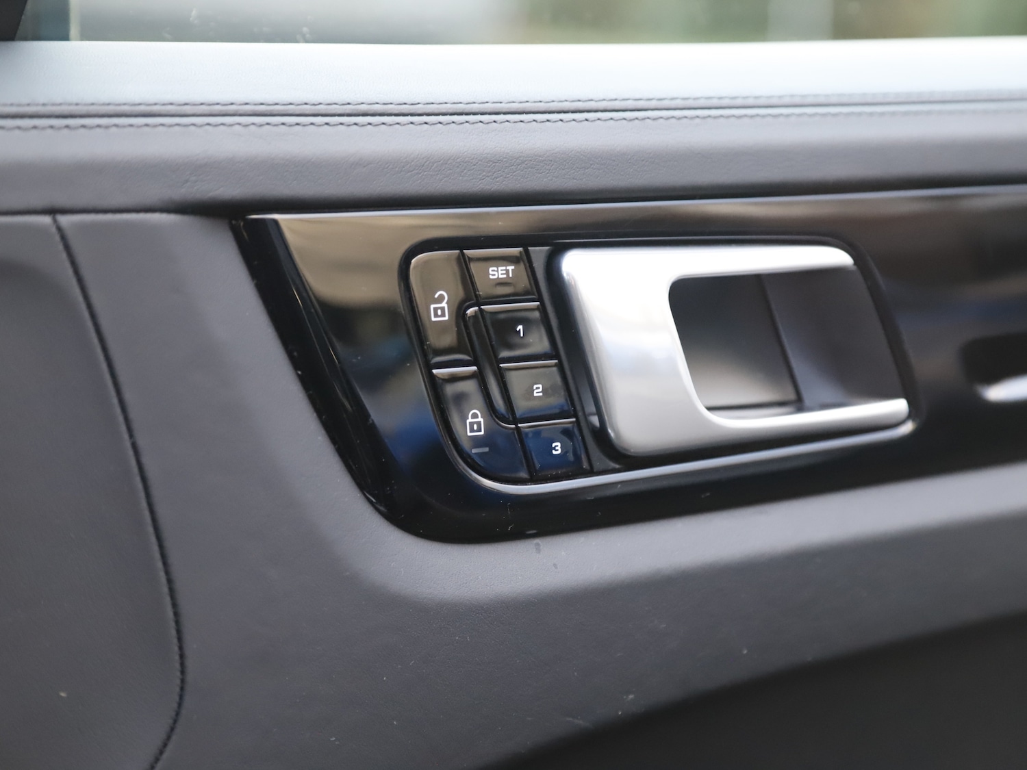 Used Porsche Cayenne 2019 for sale - 76546020: Photo 37