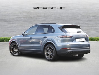 Used Porsche Cayenne 2019 for sale - 76546020: Photo