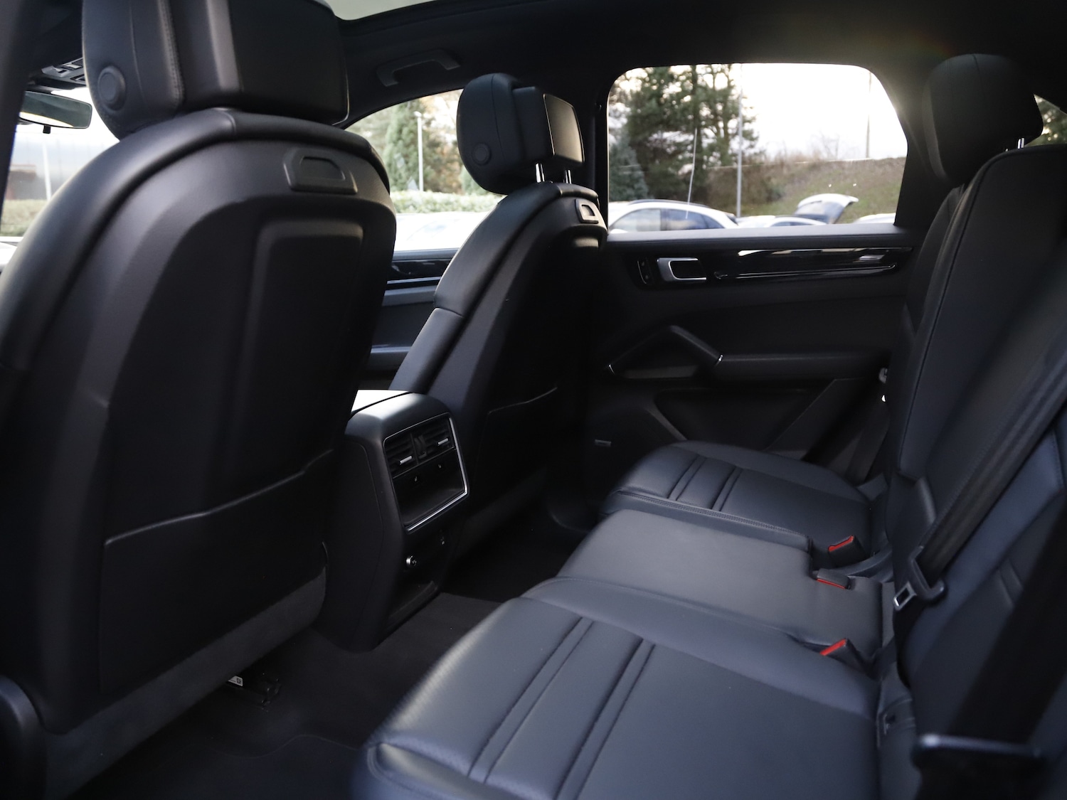 Used Porsche Cayenne 2019 for sale - 76546020: Photo 42