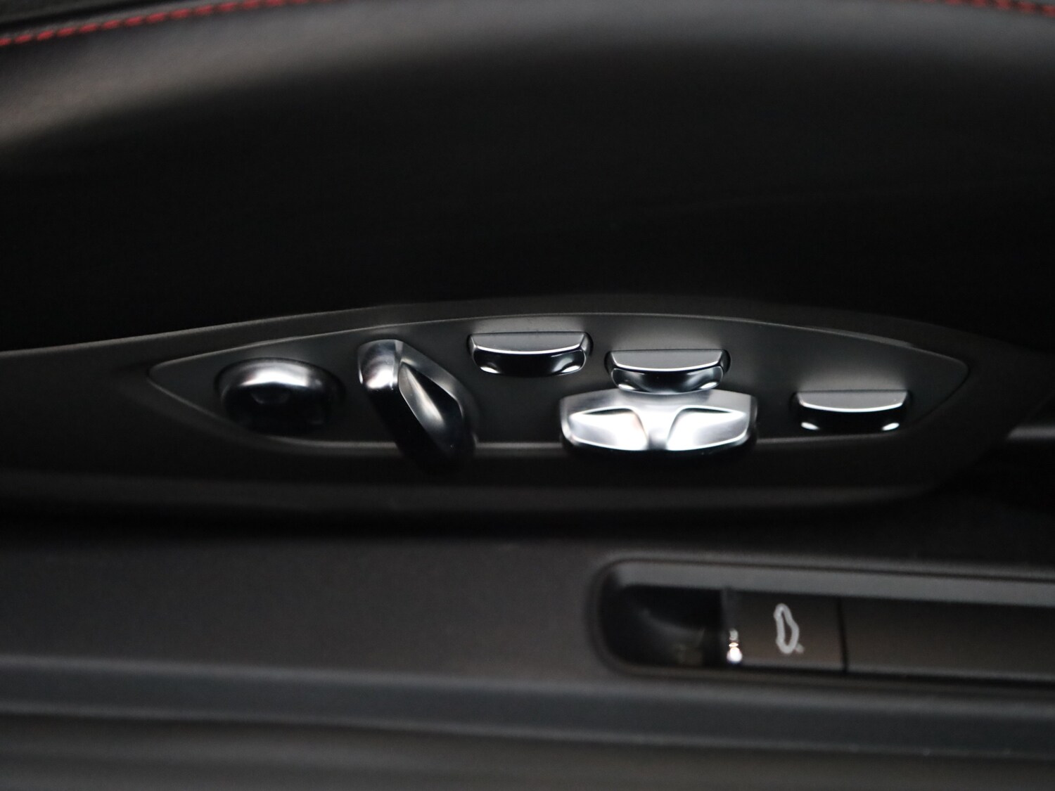 Used Porsche 718 Cayman 2022 for sale - 76604217: Photo 32