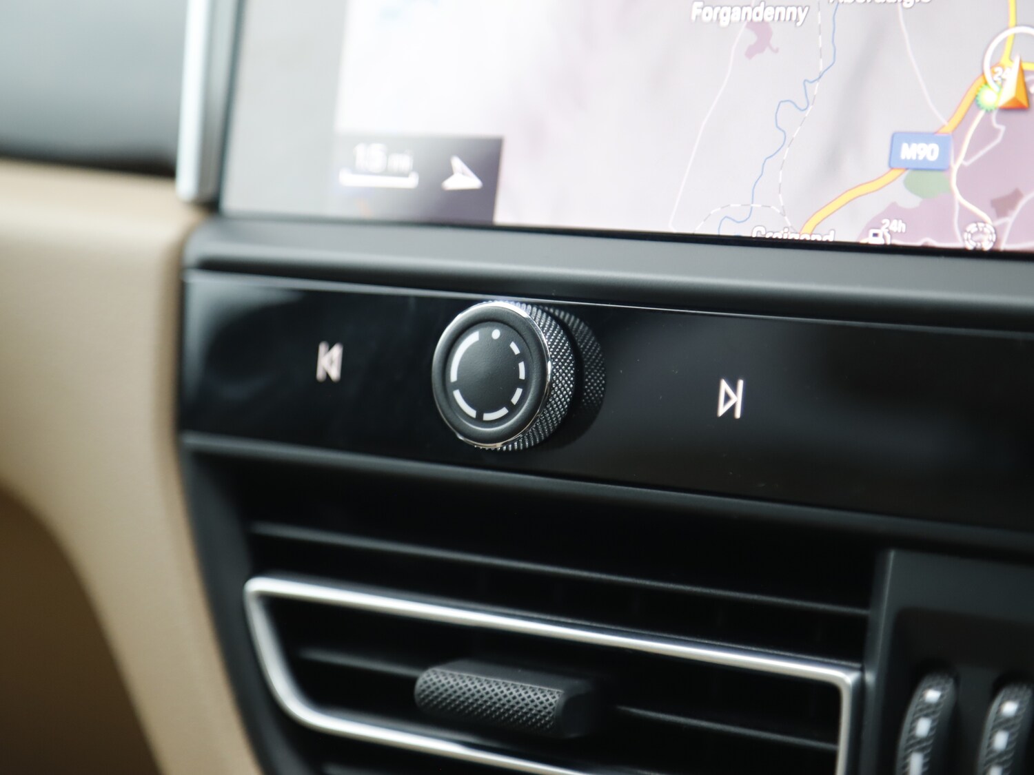 Used Porsche Macan 2024 for sale - 77172407: Photo 15