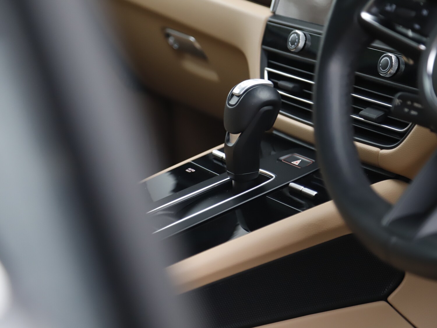 Used Porsche Macan 2024 for sale - 77172407: Photo 16