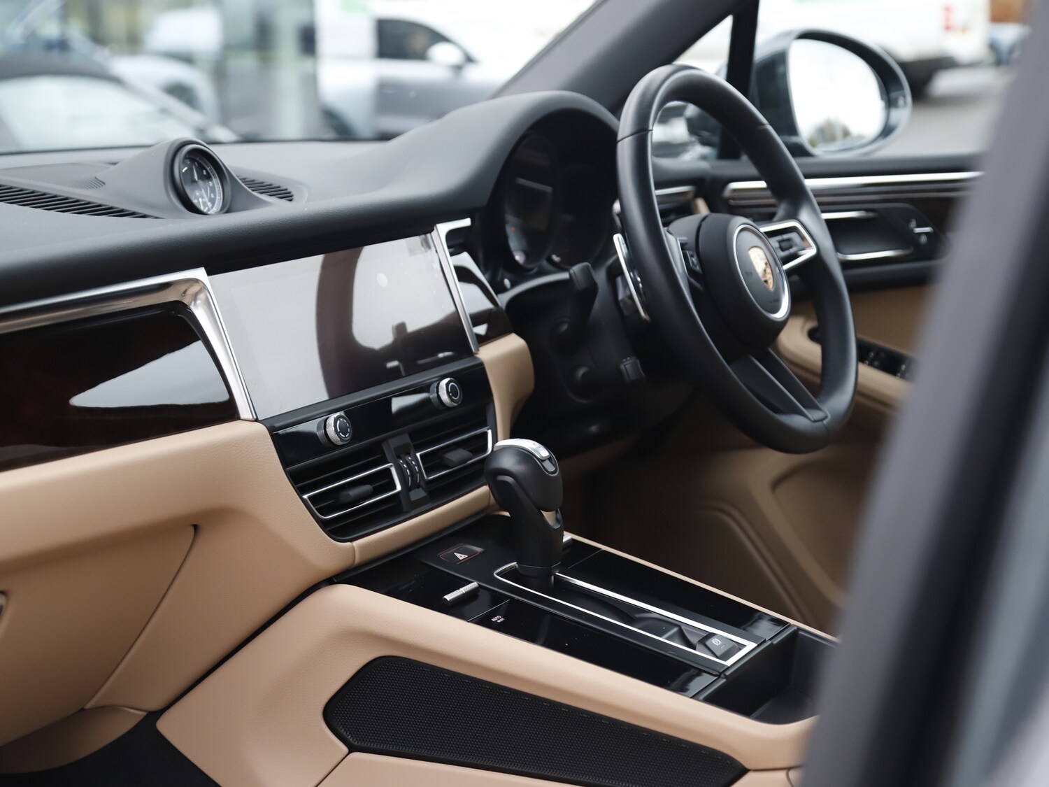 Used Porsche Macan 2024 for sale - 77172407: Photo 42