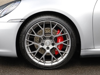 Used Porsche 911 2019 for sale - 79008852: Photo