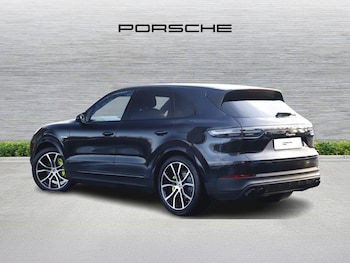 Used Porsche Cayenne 2020 for sale - 77408830: Photo