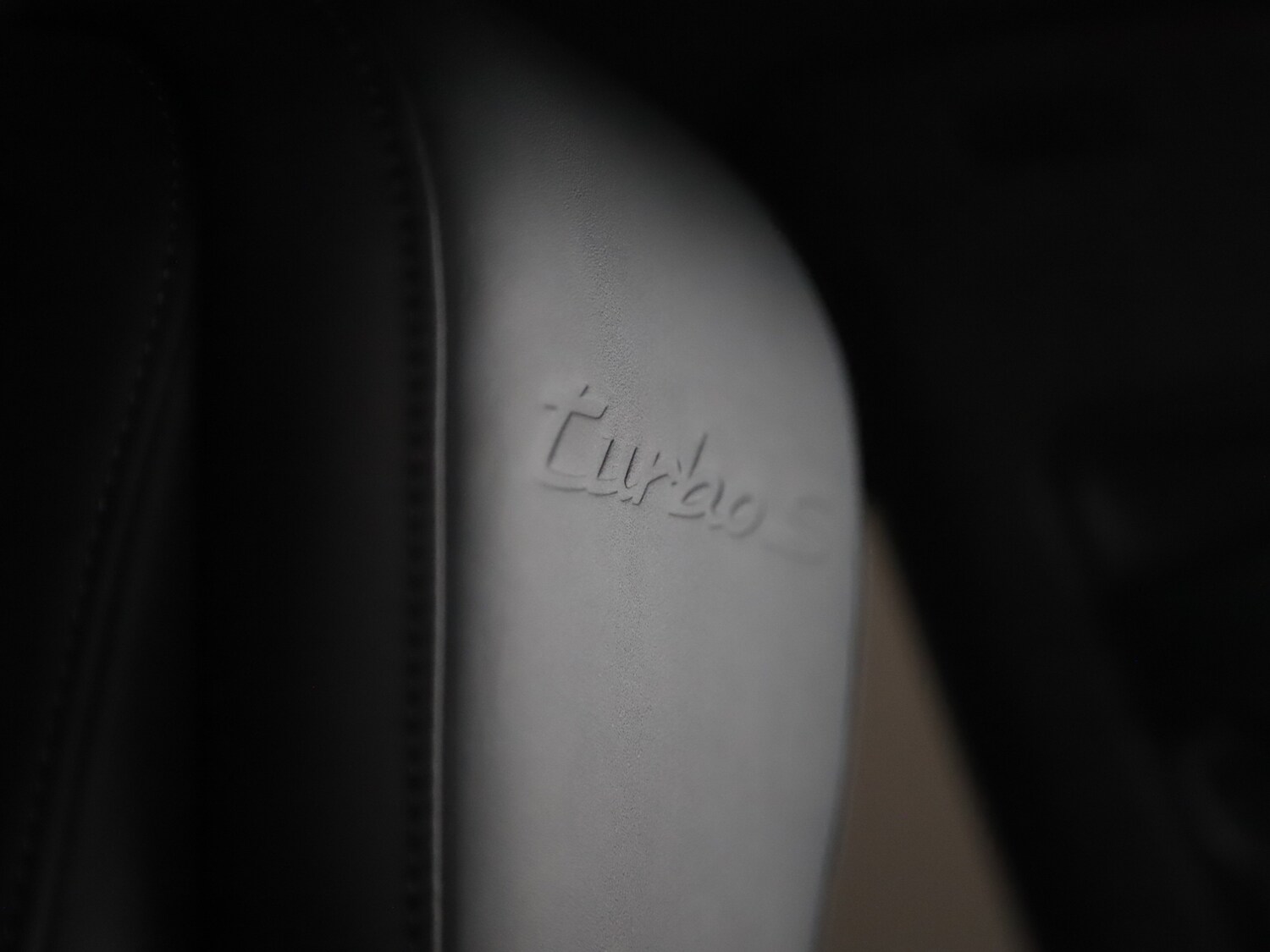 Used Porsche Taycan 2021 for sale - 76303445: Photo 23