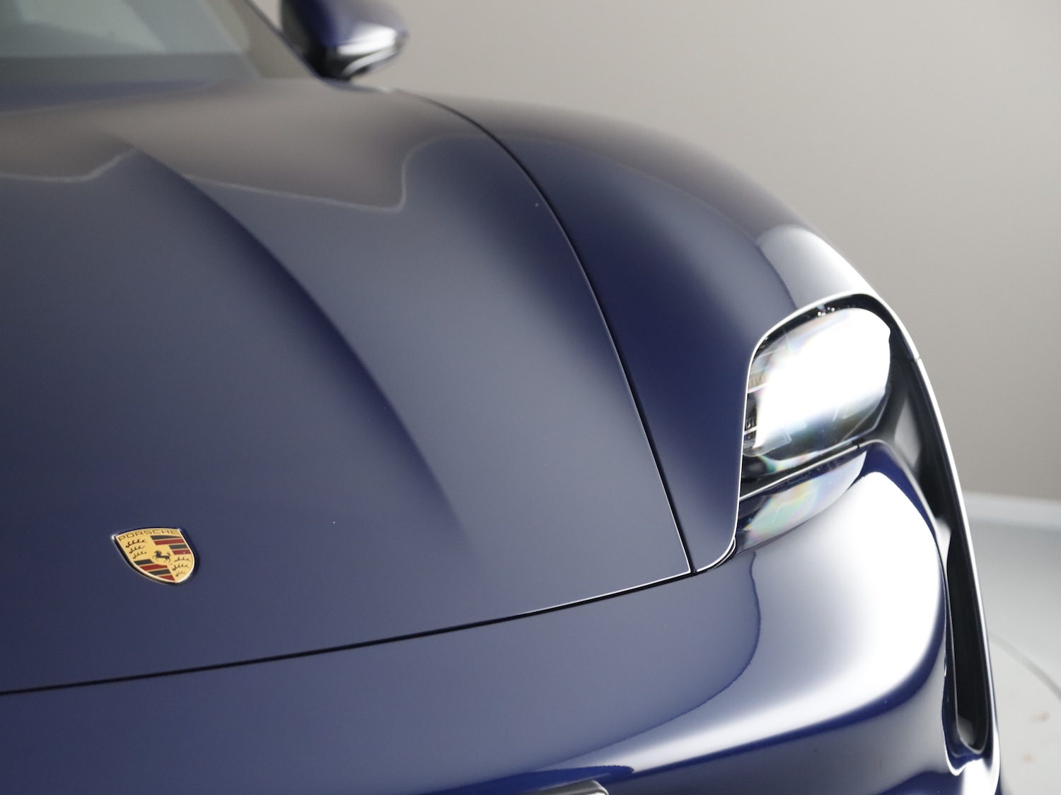 Used Porsche Taycan 2021 for sale - 76303445: Photo 24
