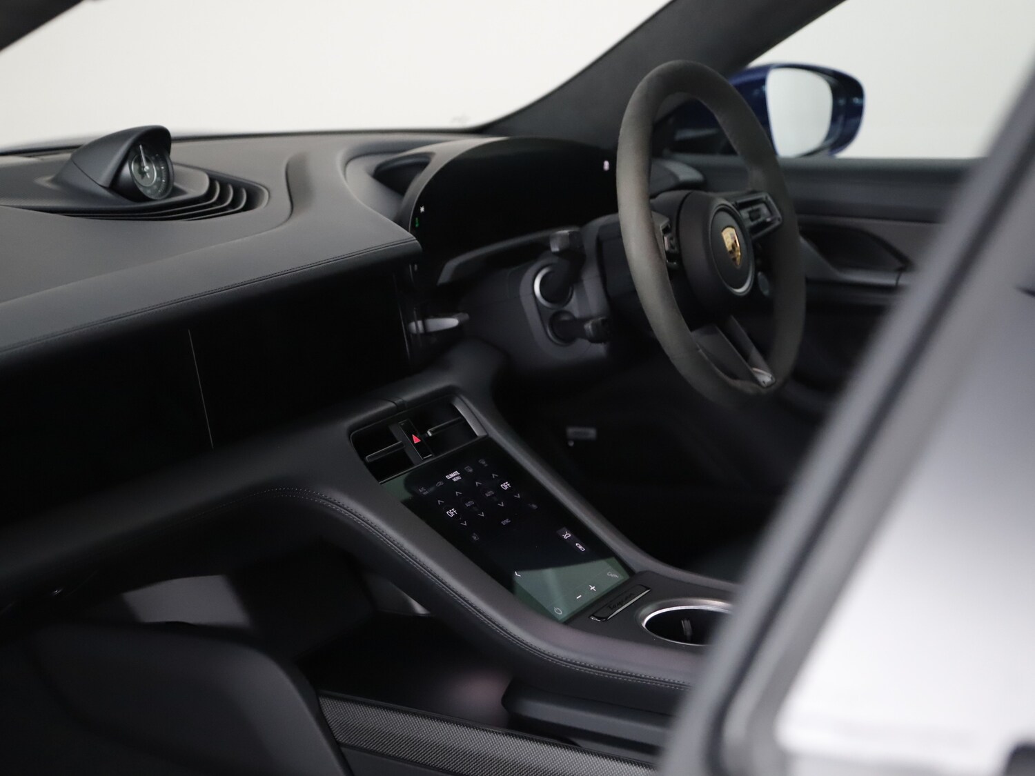 Used Porsche Taycan 2021 for sale - 76303445: Photo 31