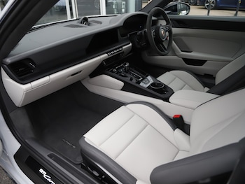 Used Porsche 911 2025 for sale - 78985108: Photo