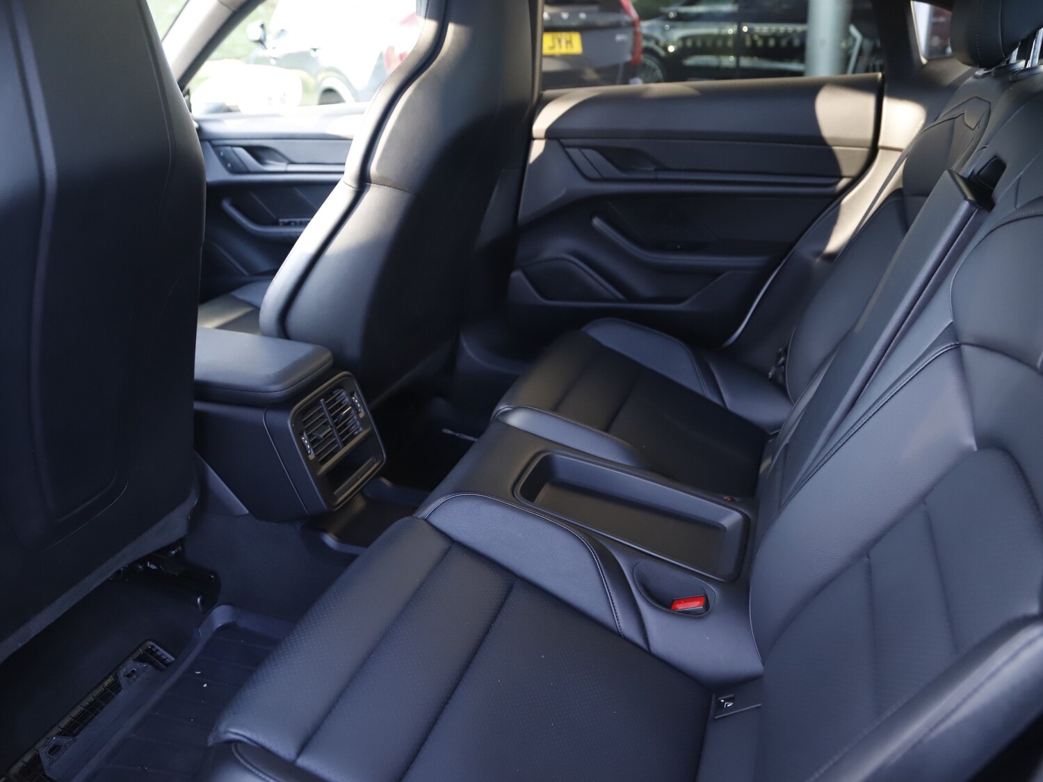 Used Porsche Taycan 2022 for sale - 77106781: Photo 17