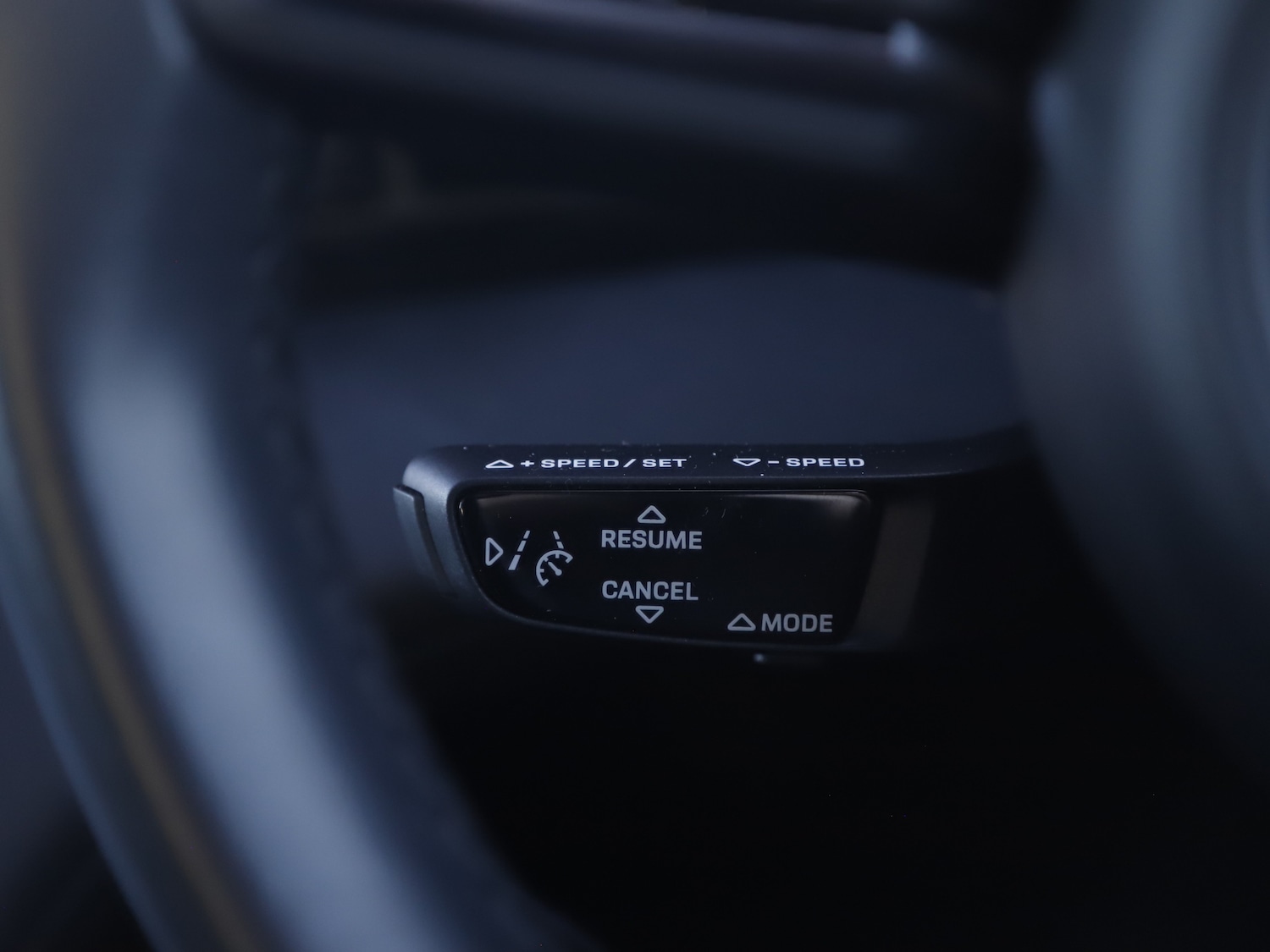 Used Porsche Taycan 2022 for sale - 77106781: Photo 34