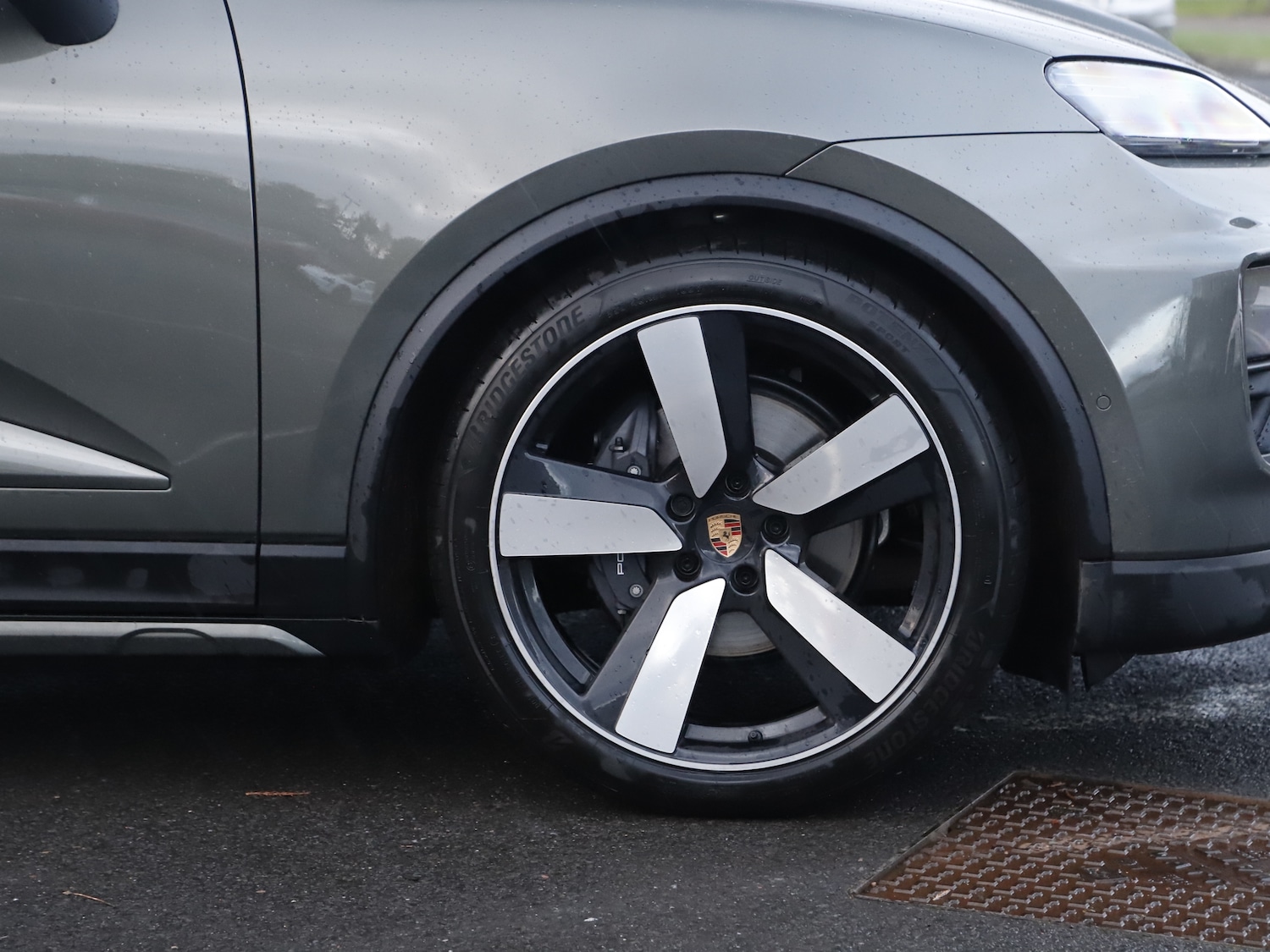 Used Porsche Macan 2025 for sale - 76723992: Photo 5