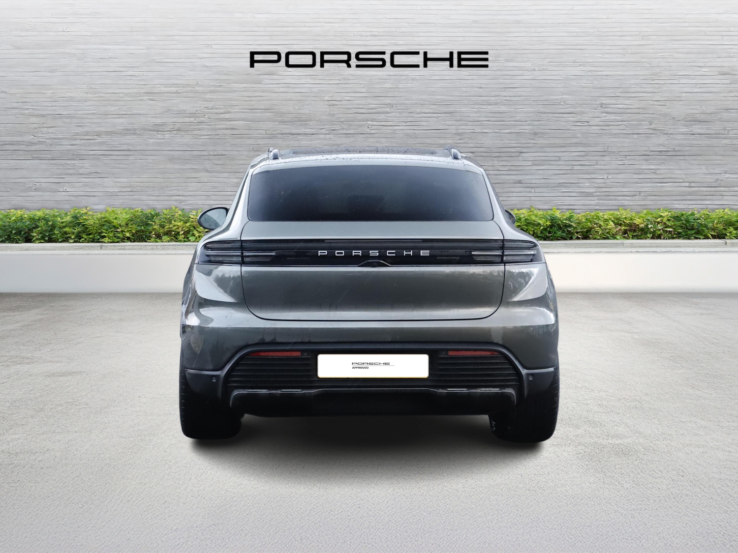 Used Porsche Macan 2025 for sale - 76723992: Photo 8