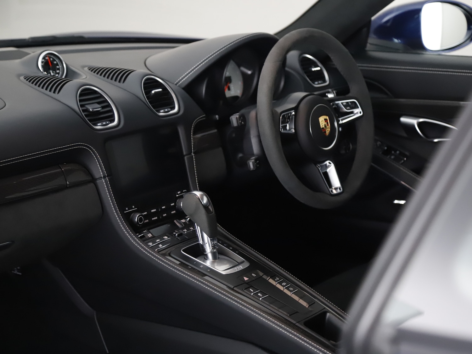 Used Porsche 718 Cayman 2024 for sale - 76303446: Photo 10