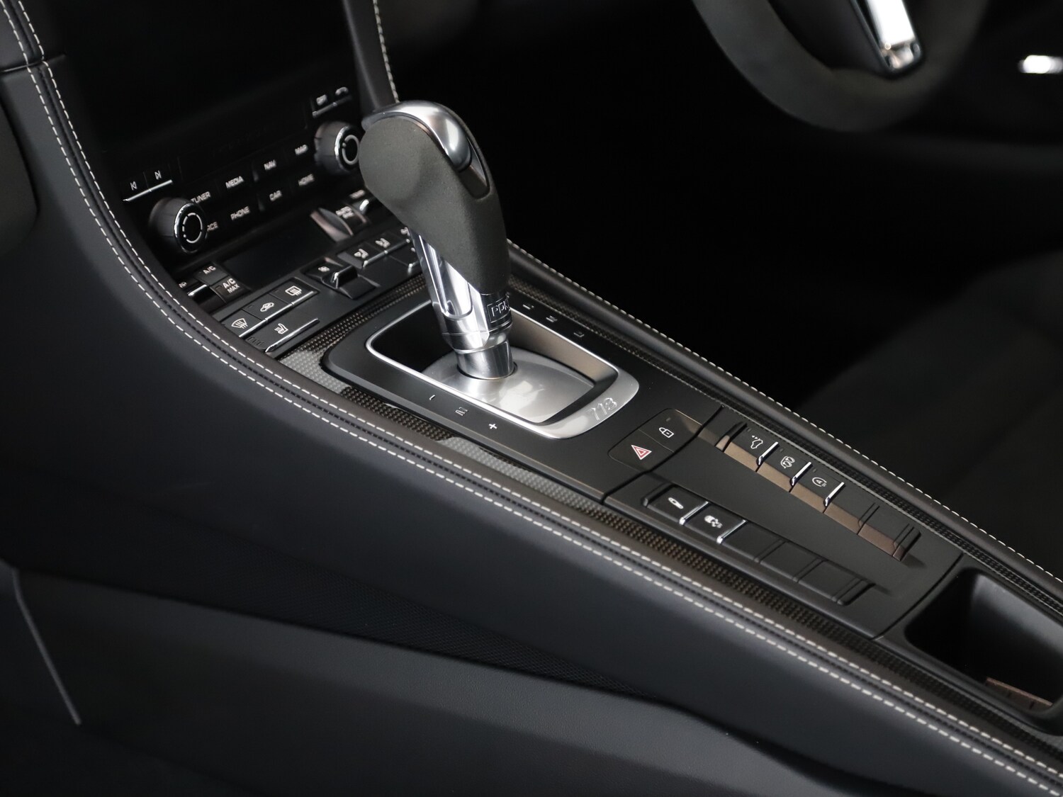 Used Porsche 718 Cayman 2024 for sale - 76303446: Photo 30