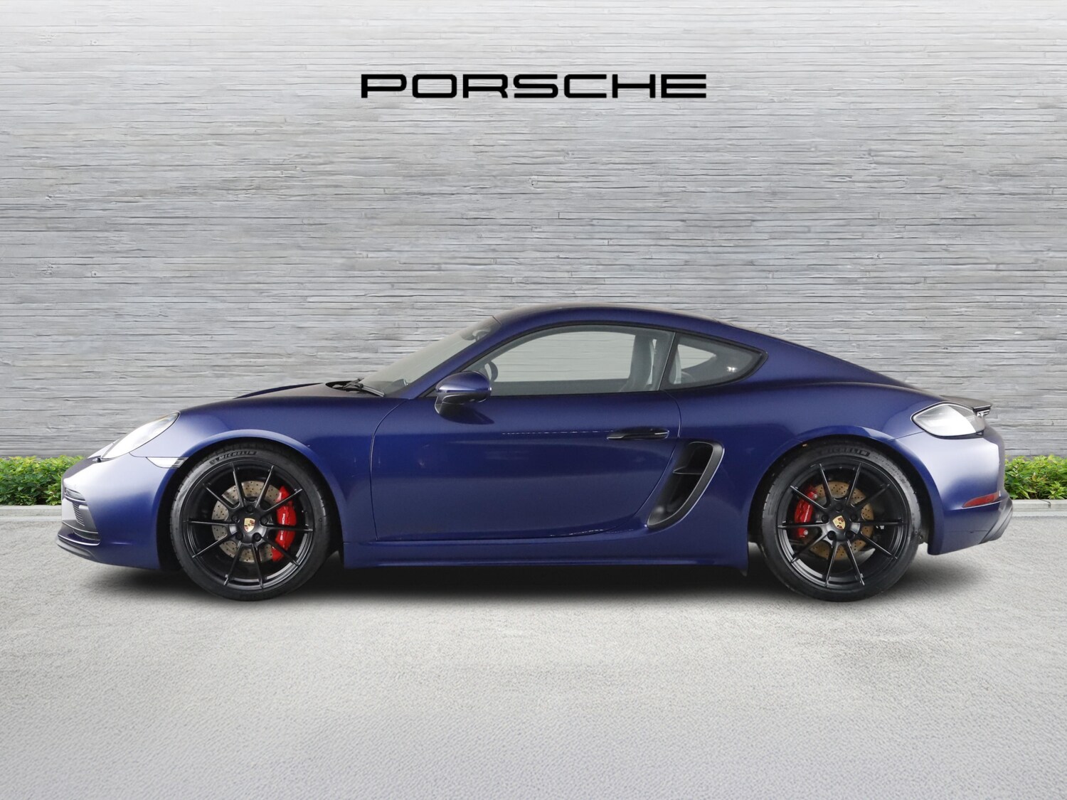 Used Porsche 718 Cayman 2024 for sale - 76303446: Photo 5