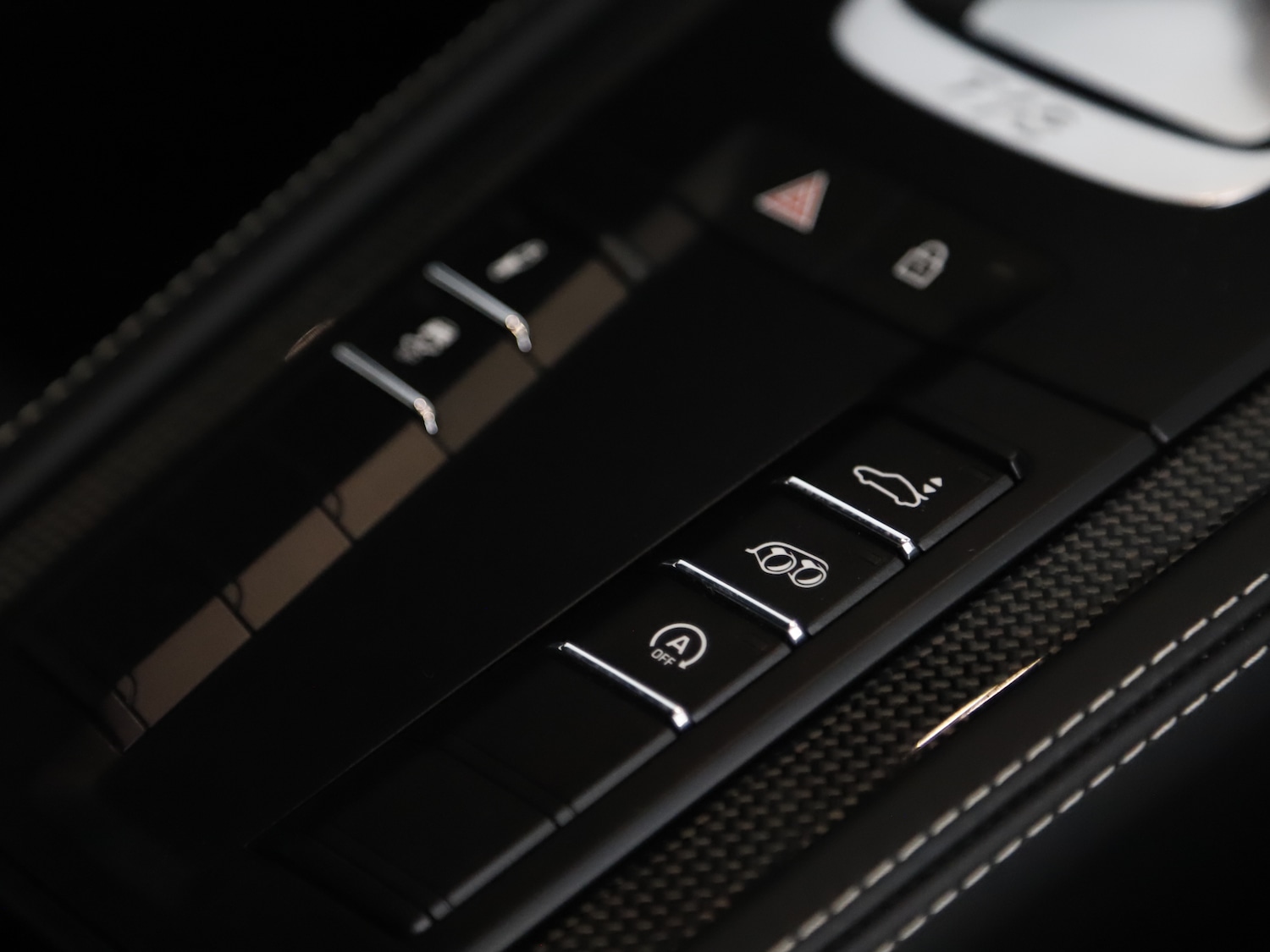 Used Porsche 718 Cayman 2024 for sale - 76303446: Photo 9