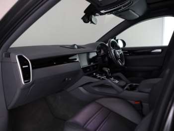 Used Porsche Cayenne 2022 for sale - 74606256: Photo