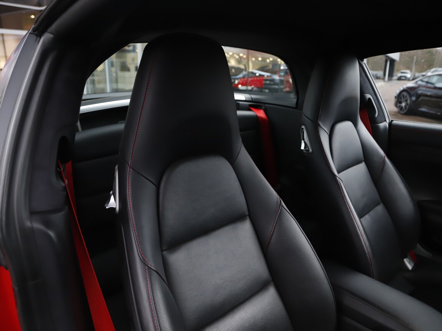 Used Porsche 911 2018 for sale - 77106788: Photo 18