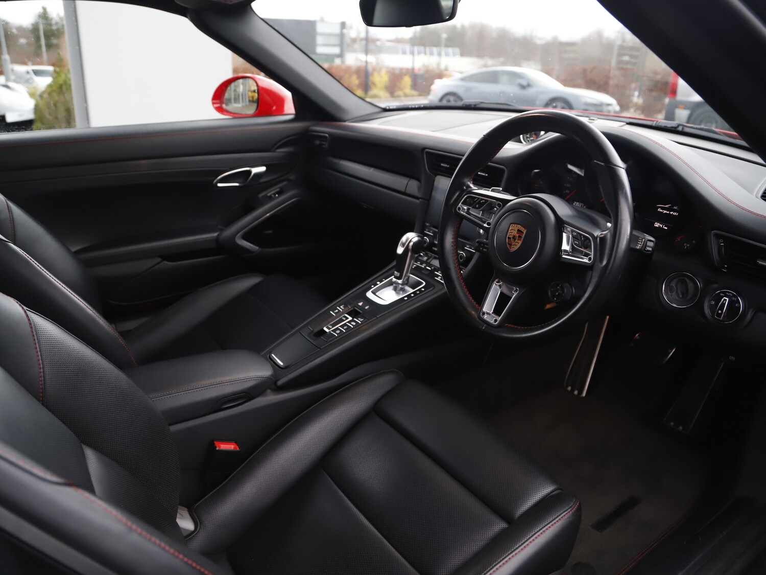 Used Porsche 911 2018 for sale - 77106788: Photo 40