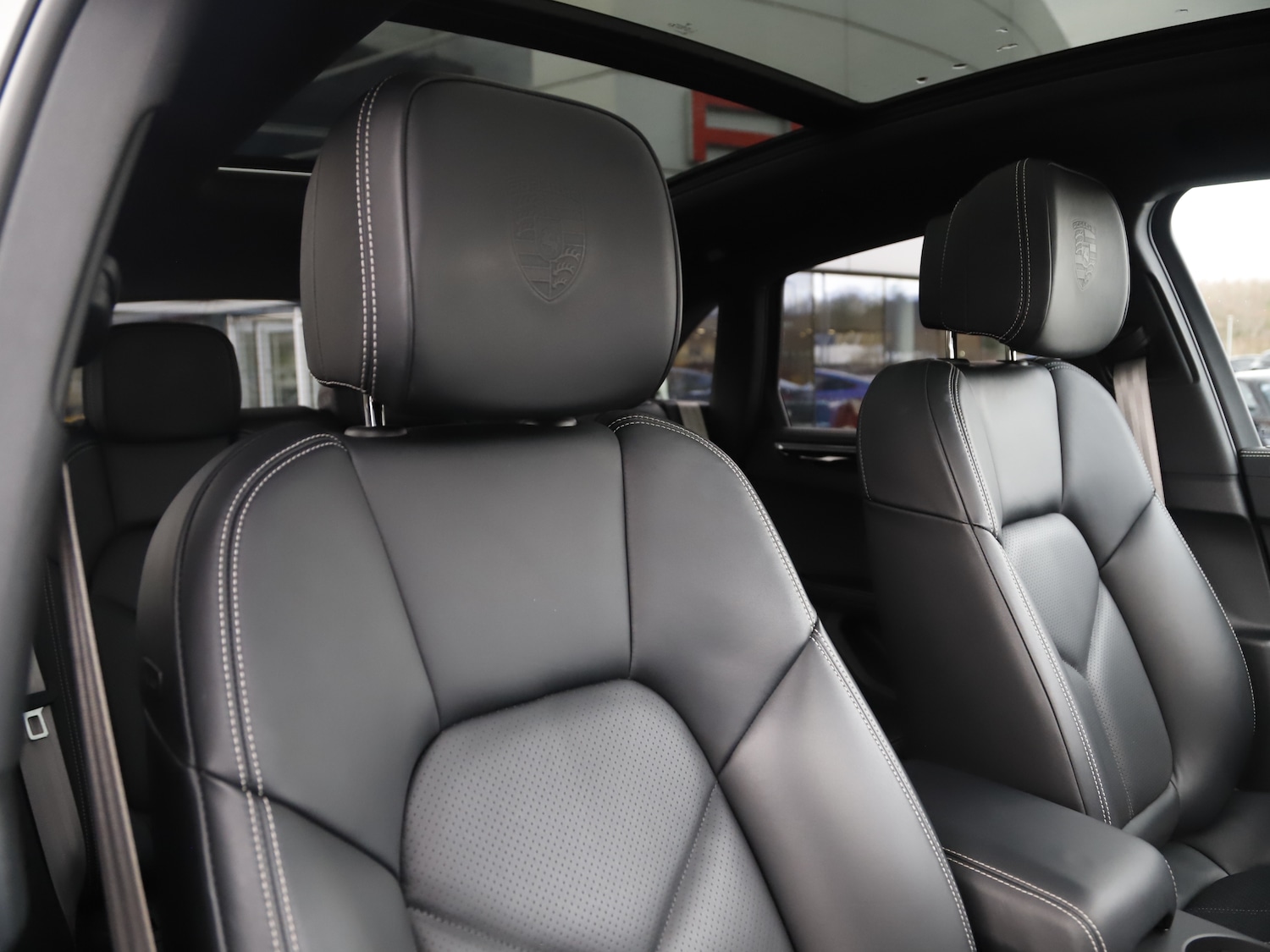 Used Porsche Macan 2022 for sale - 77533746: Photo 12