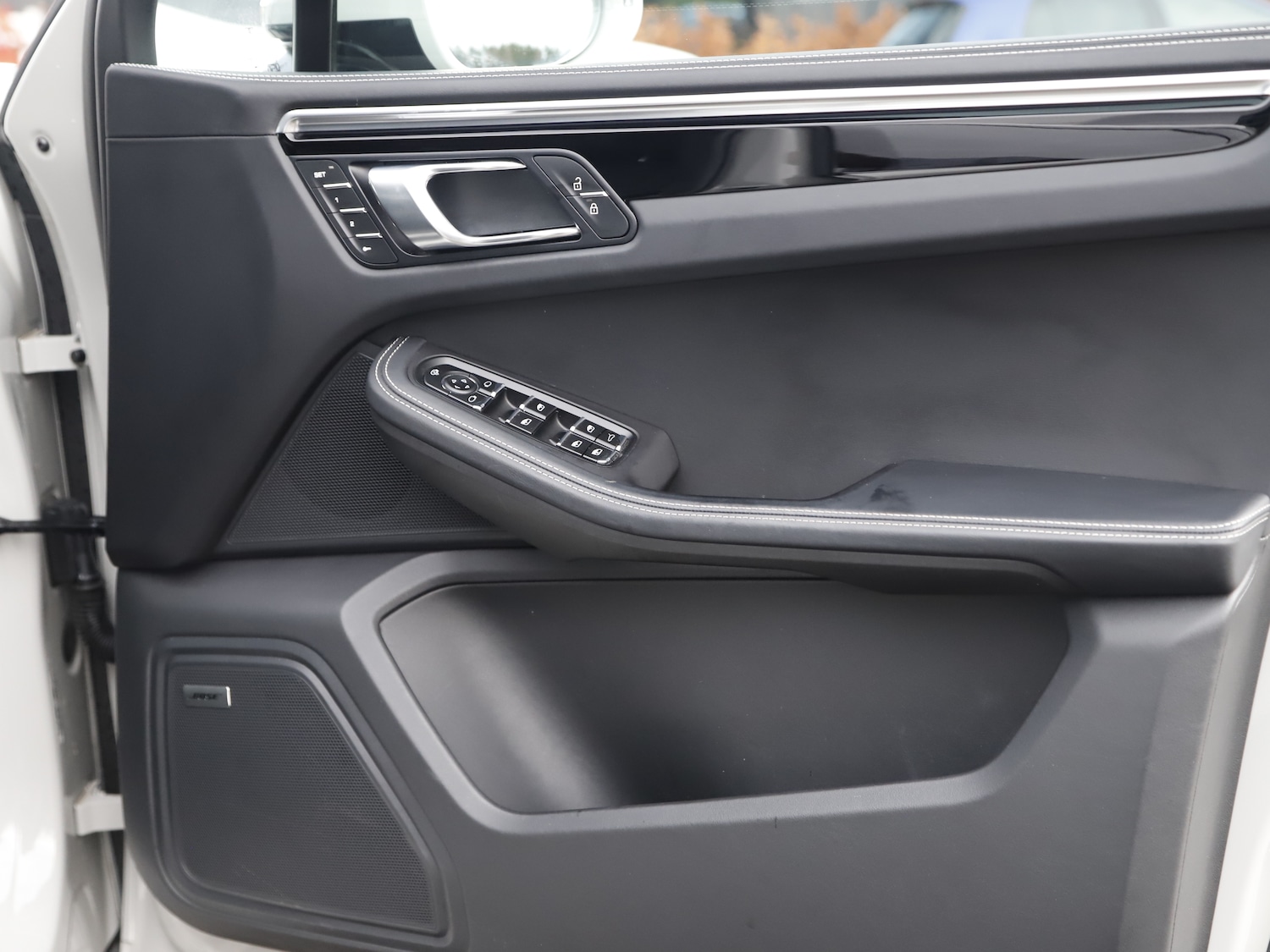 Used Porsche Macan 2022 for sale - 77533746: Photo 30