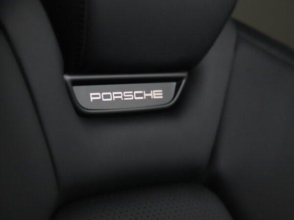 Used Porsche Macan 2025 for sale - 75122870: Photo 34
