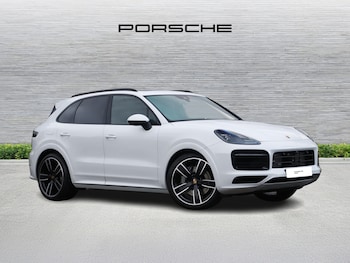 Used Porsche Cayenne 2023 for sale - 77582589: Photo
