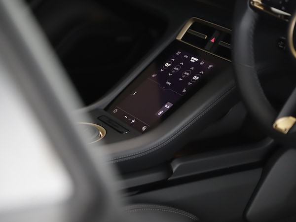 Used Porsche Taycan 2025 for sale - 75693561: Photo 28