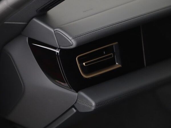 Used Porsche Taycan 2025 for sale - 75693561: Photo 30