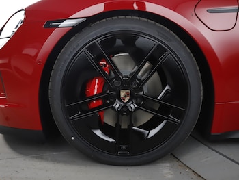 Used Porsche Taycan 2025 for sale - 75693561: Photo