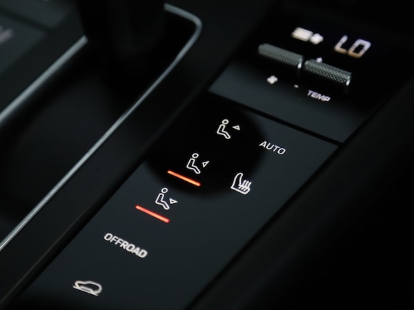Used Porsche Macan 1969 for sale - 75619957: Photo 16