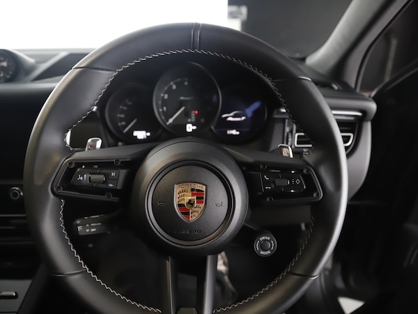 Used Porsche Macan 1969 for sale - 75619957: Photo 17