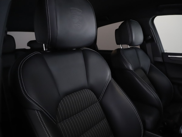 Used Porsche Macan 1969 for sale - 75619957: Photo 27