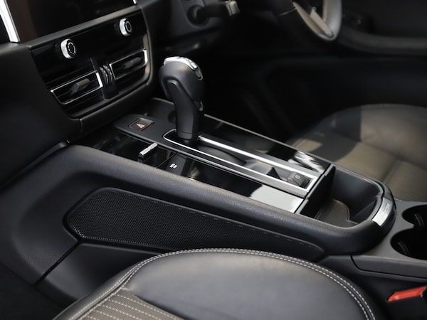 Used Porsche Macan 1969 for sale - 75619957: Photo 31