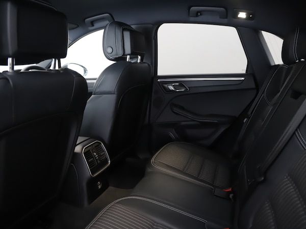 Used Porsche Macan 1969 for sale - 75619957: Photo 38